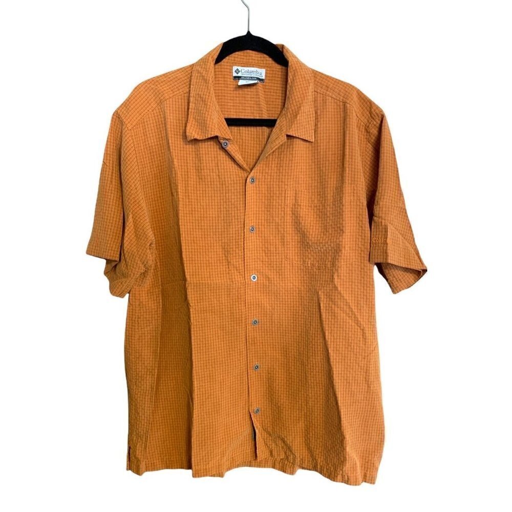 Men’s Columbia Checkered Short Sleeve Button Up Shirt Large Rust Colored